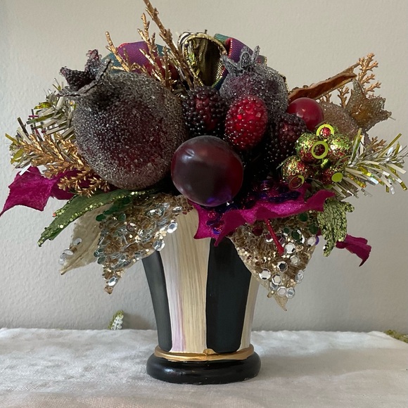 MacKenzie-Childs Other - MacKenzie-Childs Holiday Centerpiece